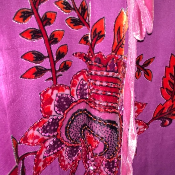 Beaded tank top - Picture 3 of 3